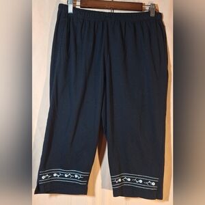 Black Capri Pants with White Embroidery